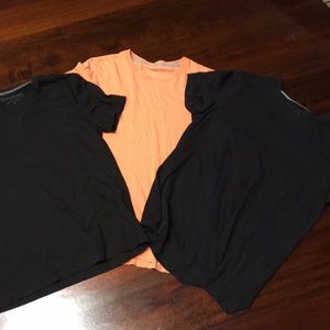 Lot of men’s banana republic t-shirts